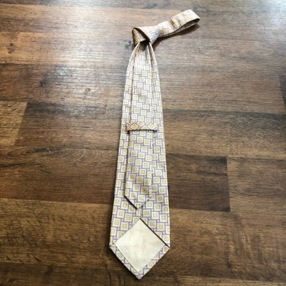 Drakes for Paul Stuart Hand Made Silk Tie
